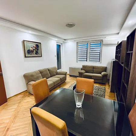 Ad Fines Apartment Nis